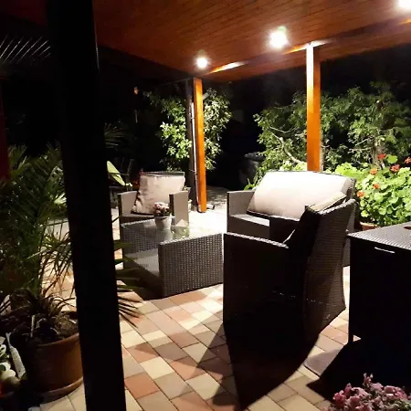 18 Apartman Gyenesdiás