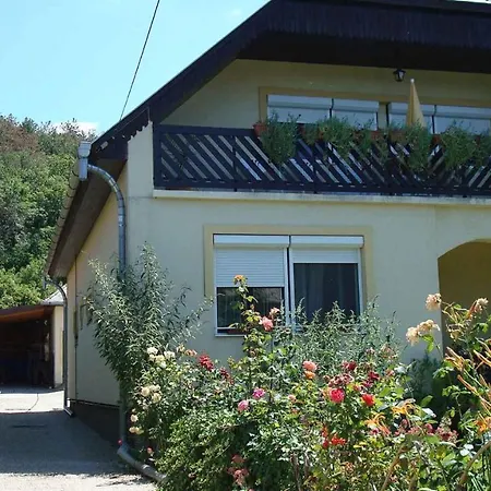 Apartman 18 Gyenesdiás