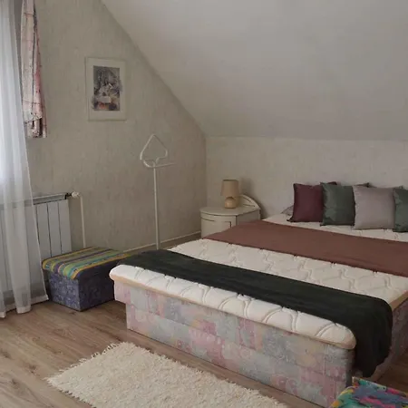 18 Apartman